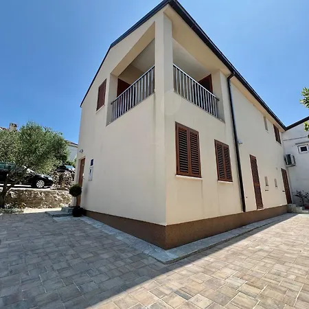 Σπίτι διακοπών House Nina *