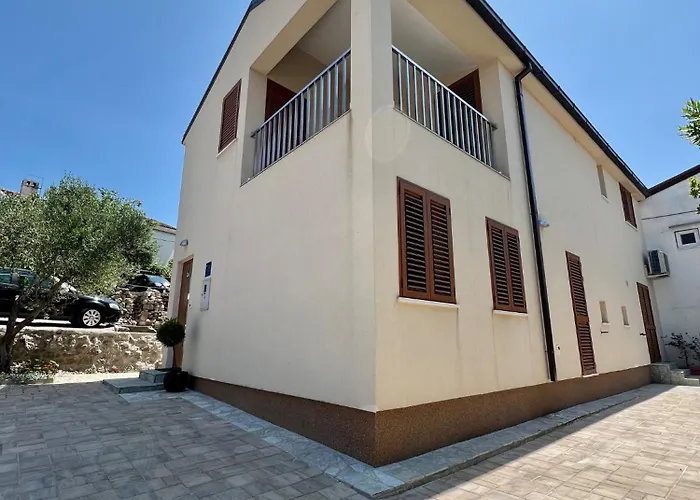 Prázdninový dům House Nina *